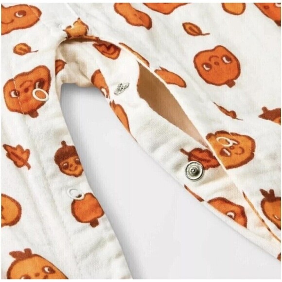 Cat & Jack Fall Autumn Cream Long Sleeve Romper Pumpkins Acorns NWT 6-9 Months - Picture 2 of 6